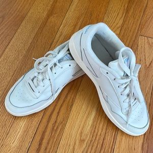 Size 7.5 Women’s off-white Reebok Club C 85 sneaker